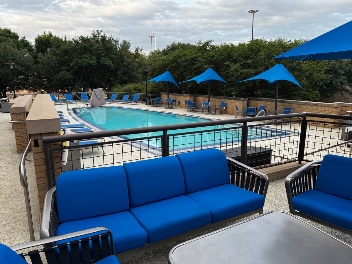 Hyatt Regency DFW pool