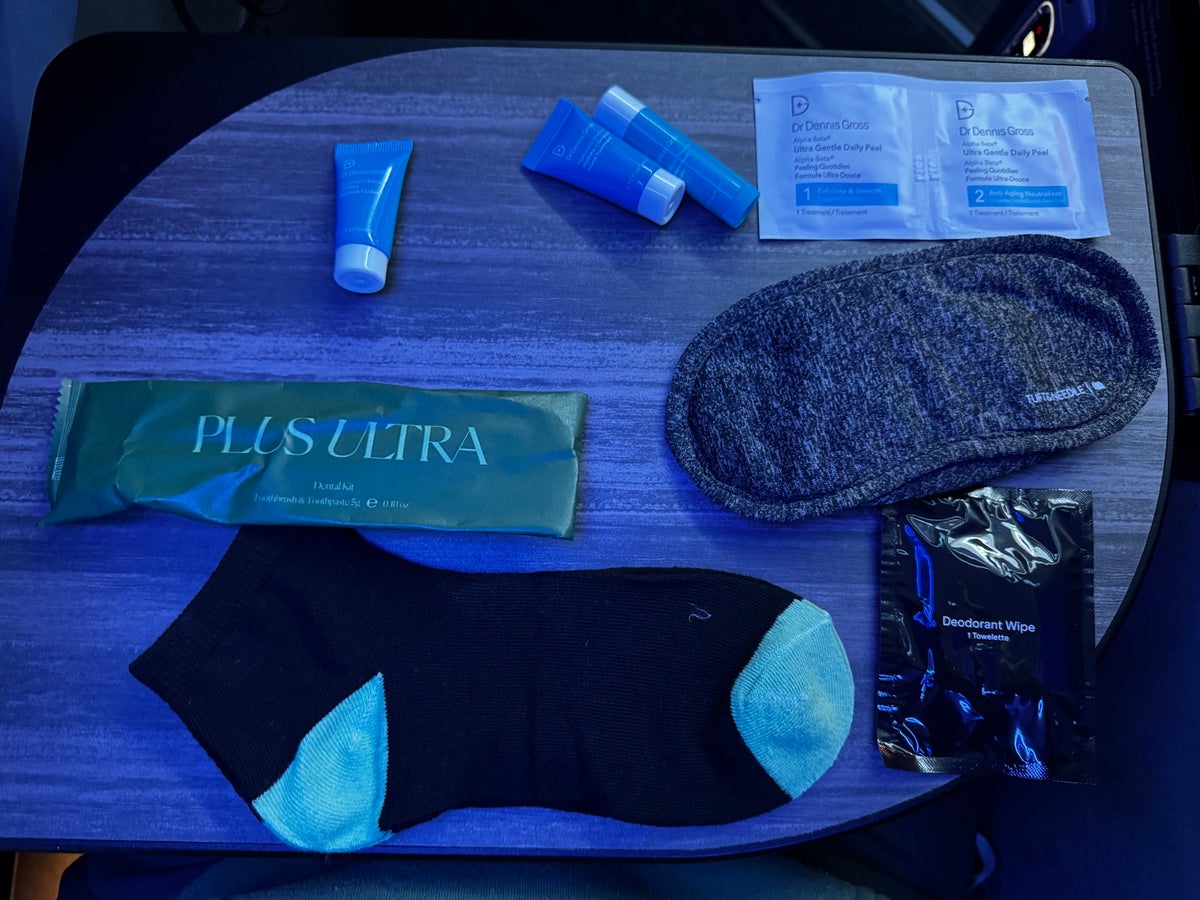 JetBlue Mint A321XLR BOS MAD amenity kit contents