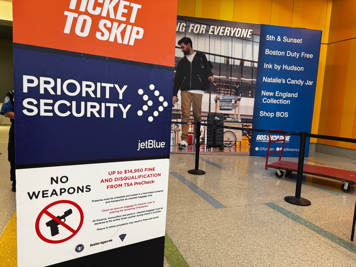 JetBlue priority security BOS
