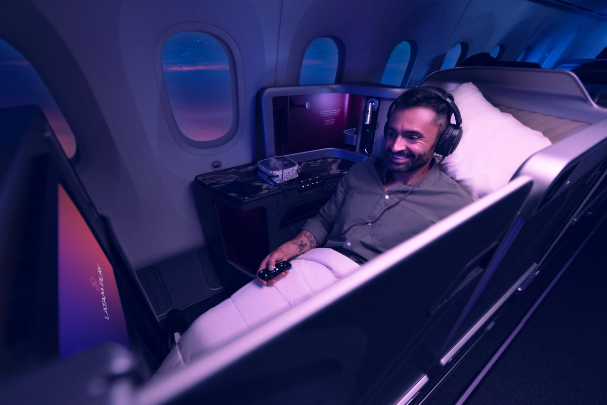 LATAM new business class seat door closed