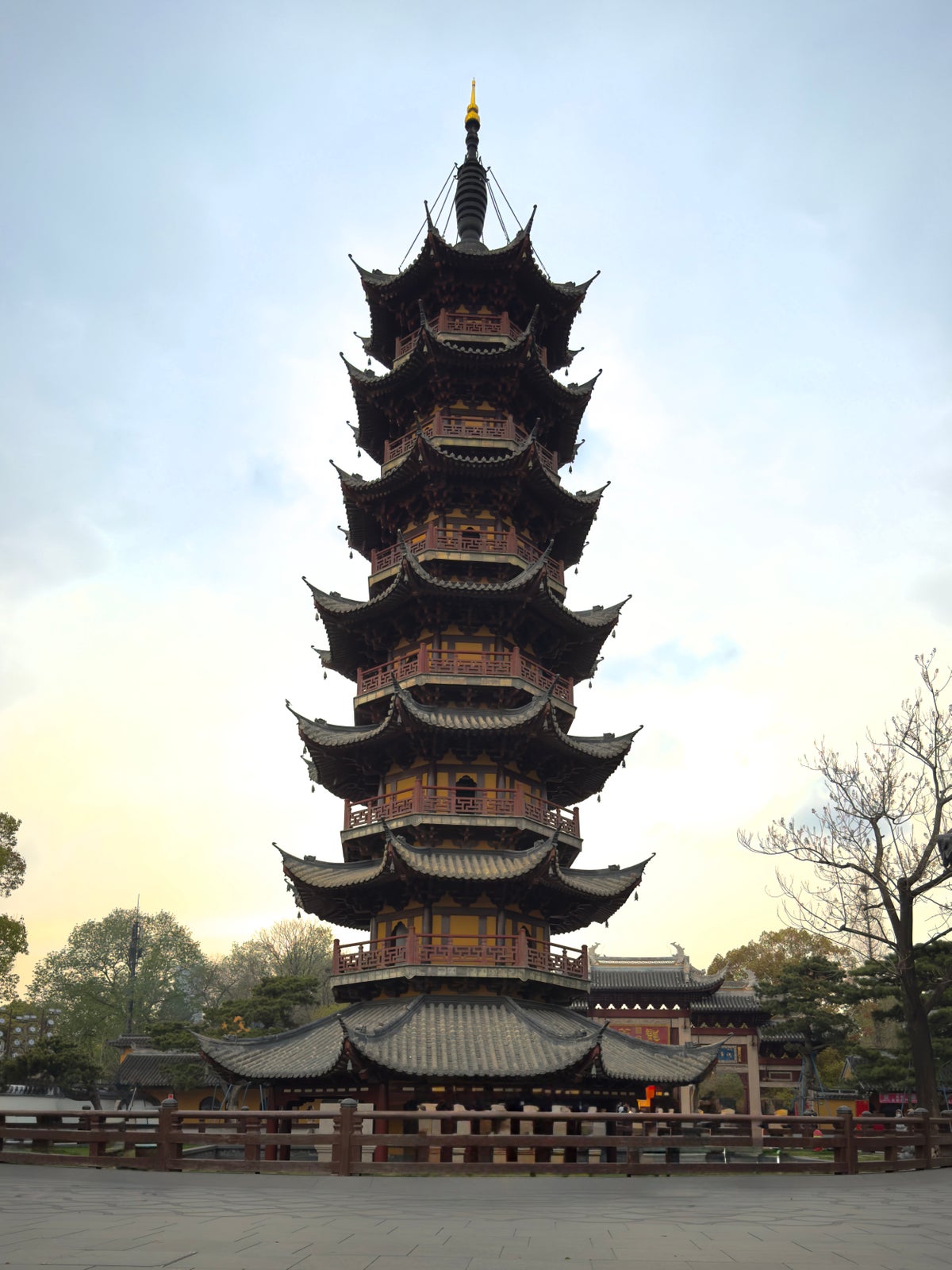 Longhua Temple