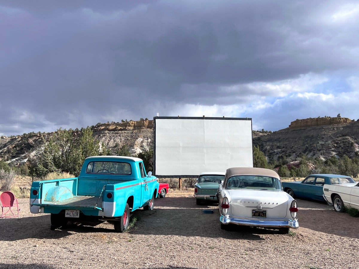 Ofland Escalante Drive in Movie Theater