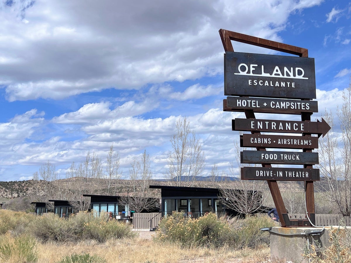 Ofland Escalante sign in Utah