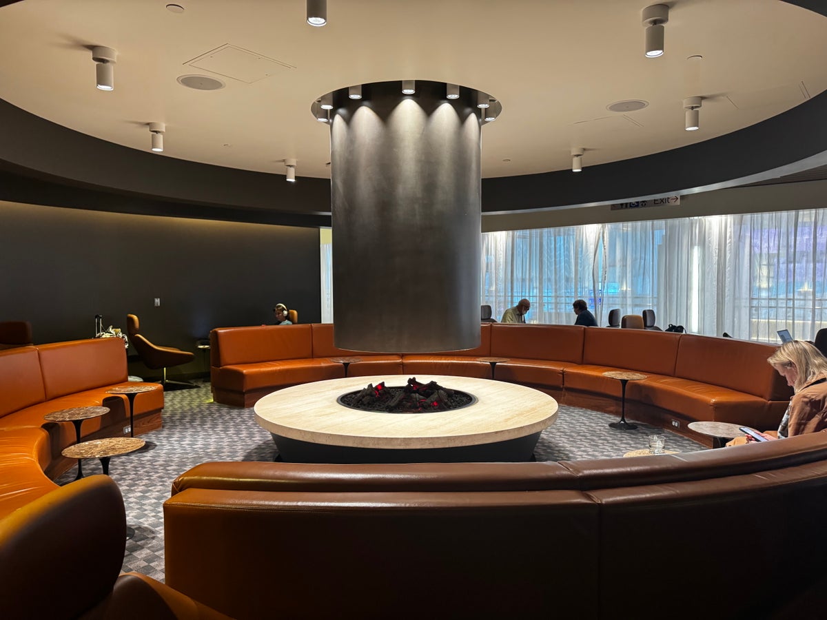 Oneworld Lounge LAX firplace seating