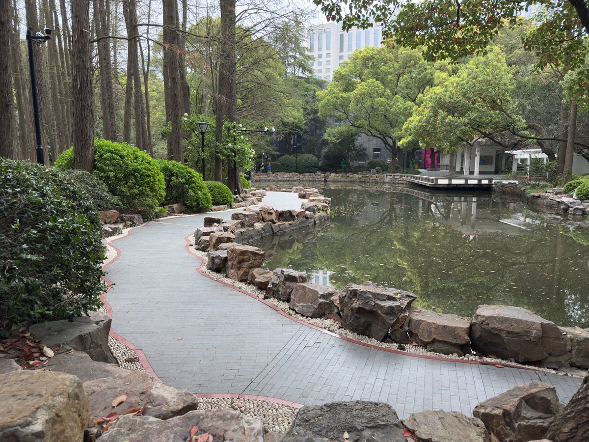 Peoples Park Shanghai lake