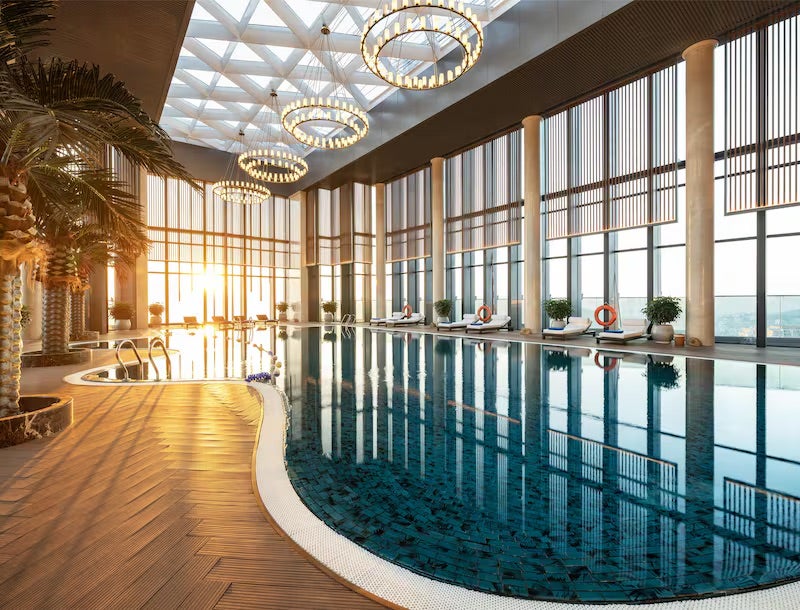 Radisson Blu Ha Long Bay Pool