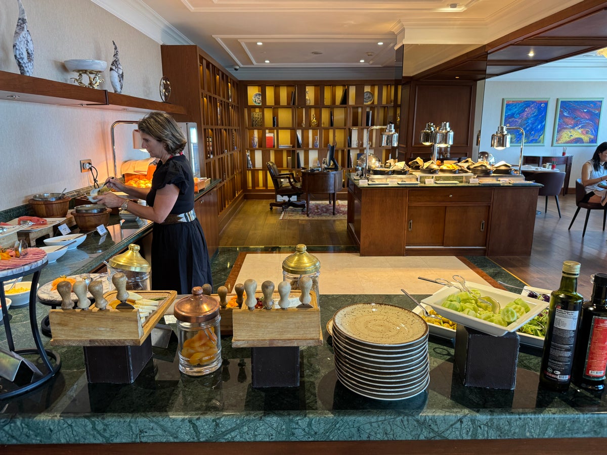 Ritz Carlton Istanbul Club Lounge breakfast
