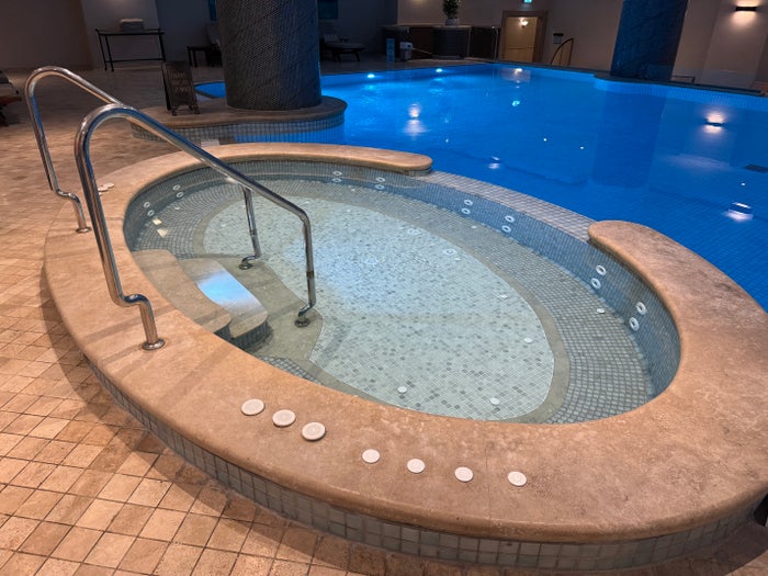 Ritz Carlton Istanbul spa hot tub Ritz Carlton Istanbul spa hot tub