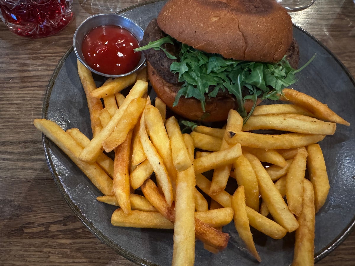 Sauna Restaurant Kuuma veggie burger