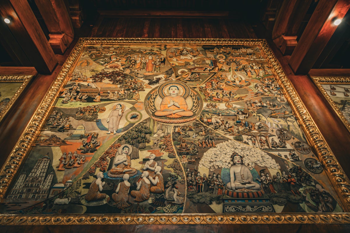 Shanghai JingAn temple Buddhist artwork