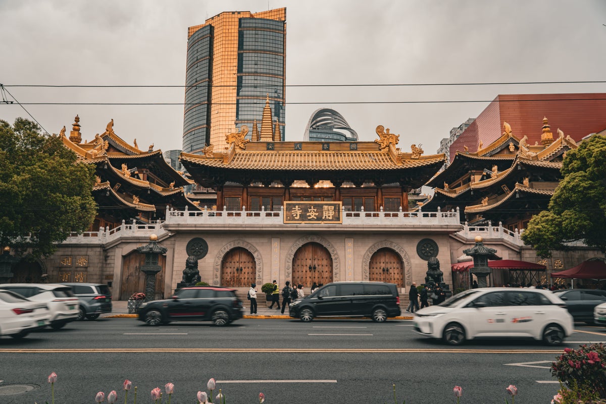 Shanghai Jingan Temple exterior