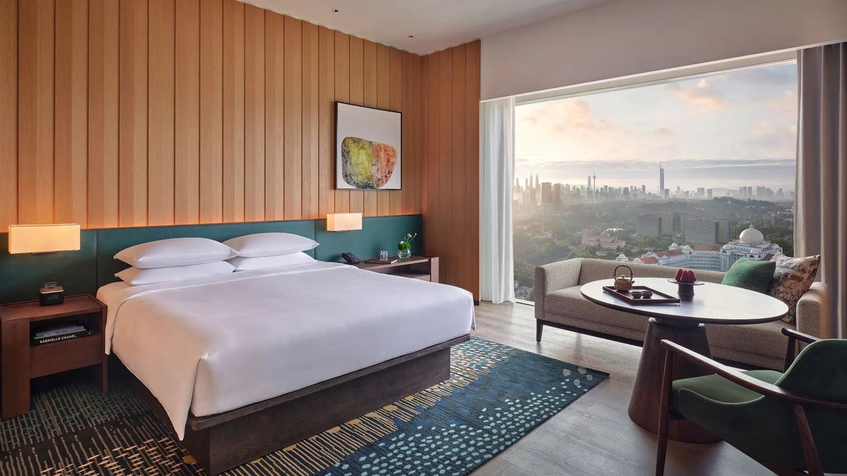 Standard King Bed Hyatt Regency Kuala Lumpur