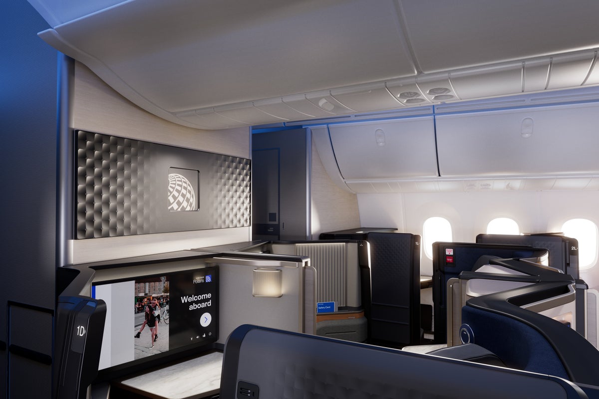 United Elevated Polaris Cabin Decor