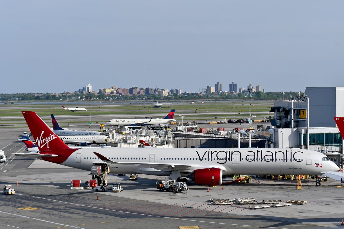 Virgin Atlantic A350 1000 docked Delta JFK Terminal 4