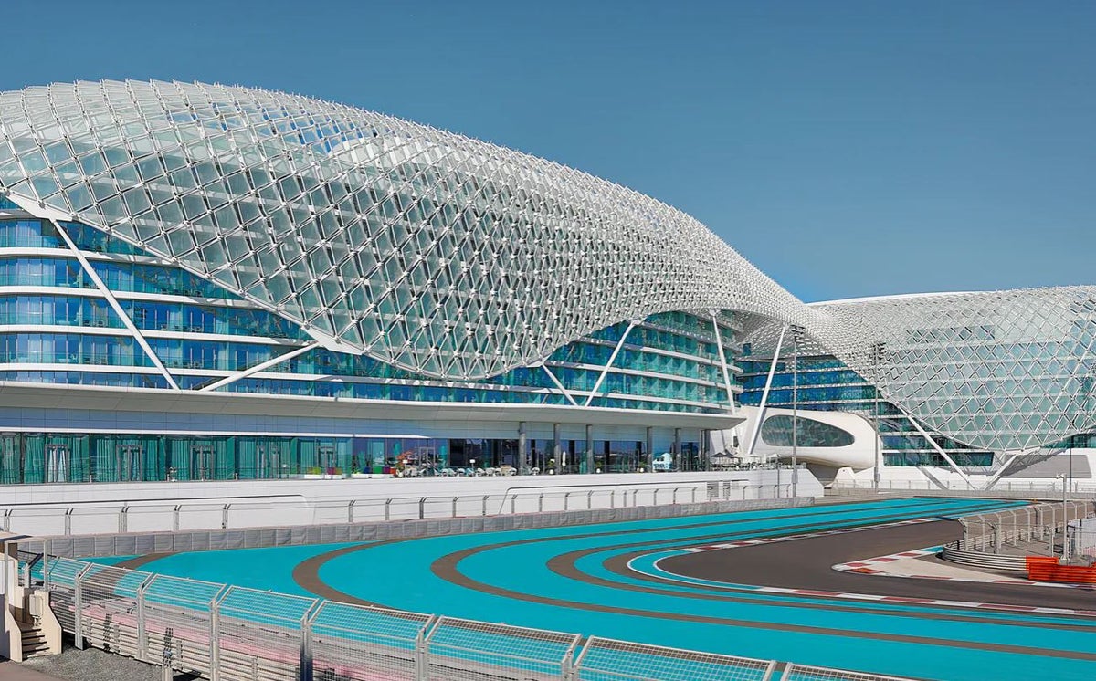W Abu Dhabi