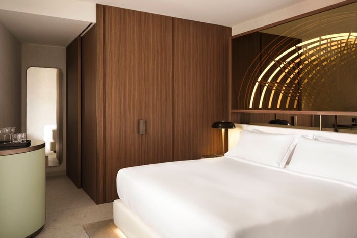 W Florence Deluxe Room
