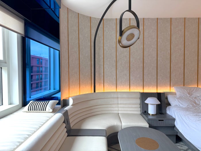 W Hollywood room corner design W Hollywood room corner design
