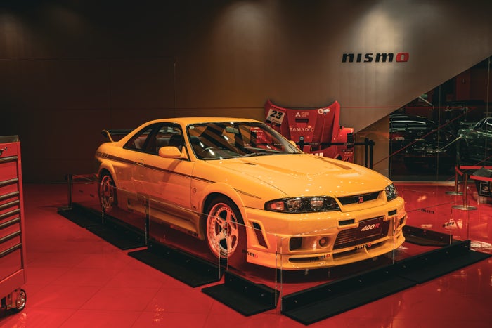 Yokohama NISMO Showroom 400R