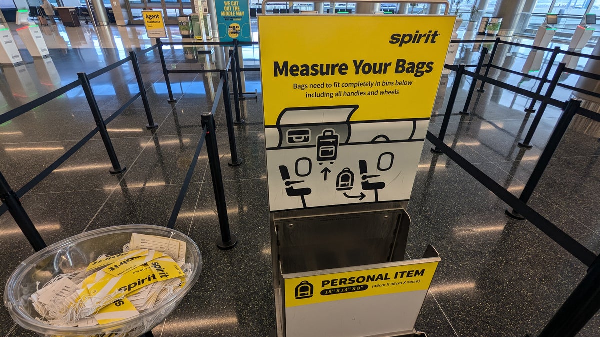 spirit check in SLC and bag measurement