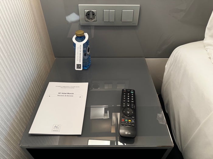 AC Hotel Murcia bedroom night stand switches