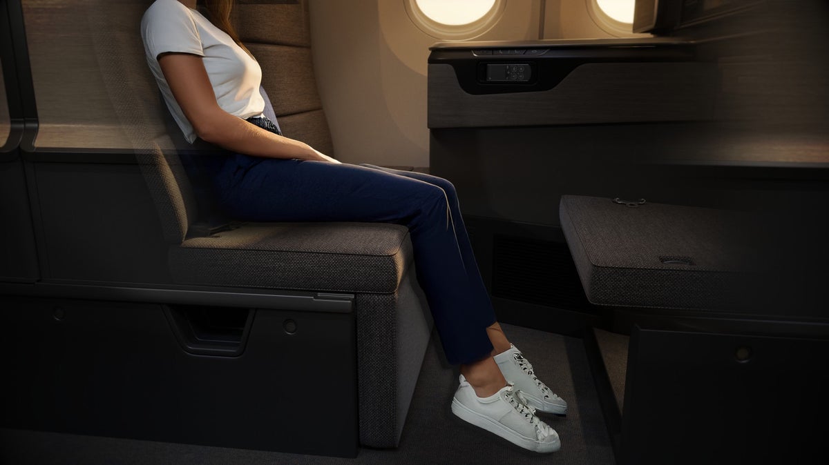 ANA The Room FX 787 business class