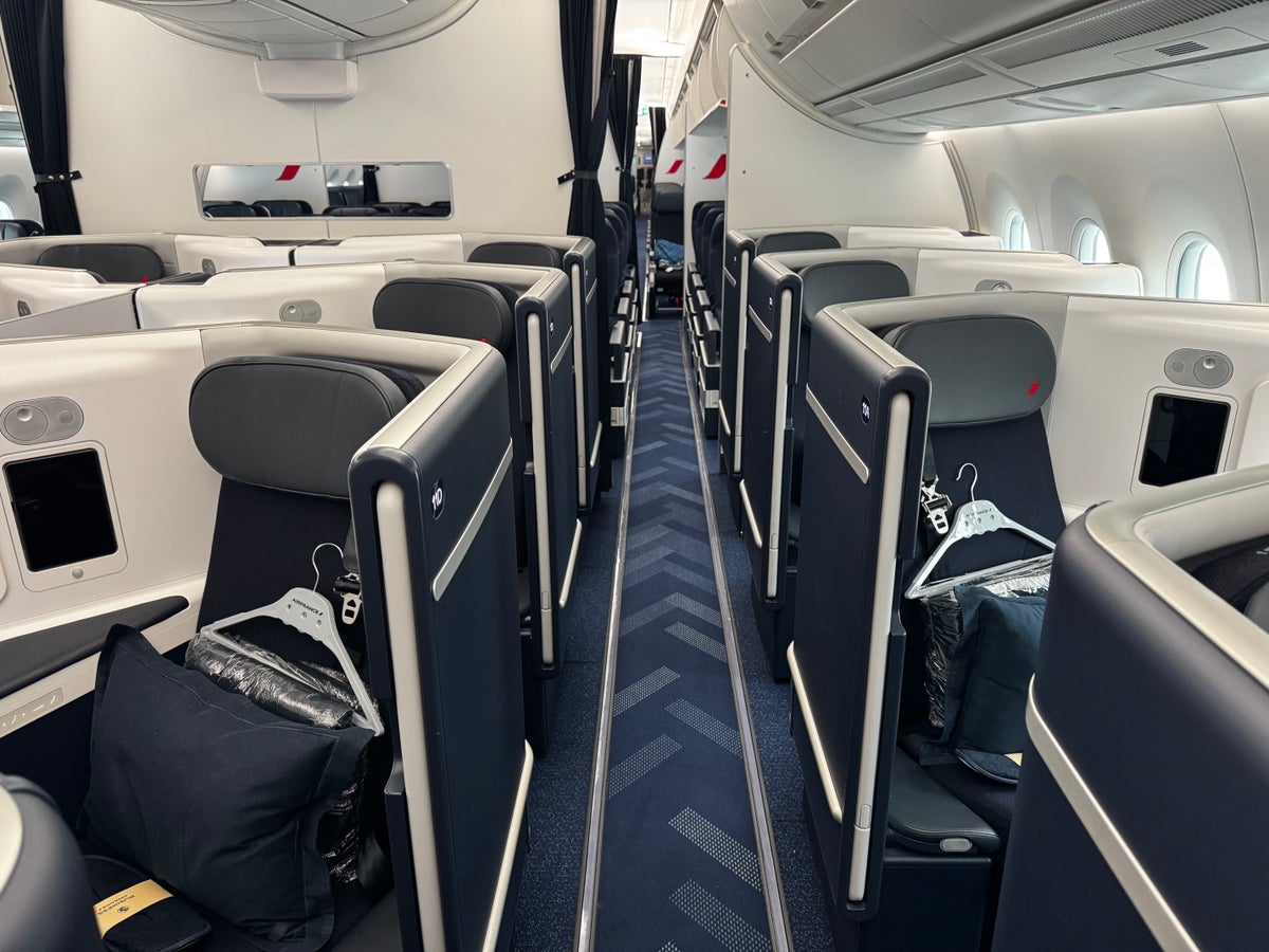 Air France A350 900 business view down aisle