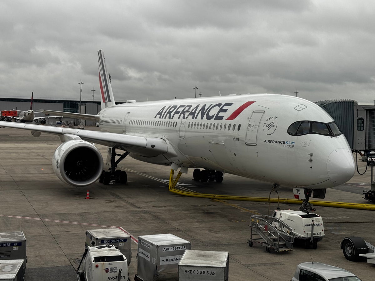 You Can Now Add a Free Stopover on Flying Blue Award Tickets