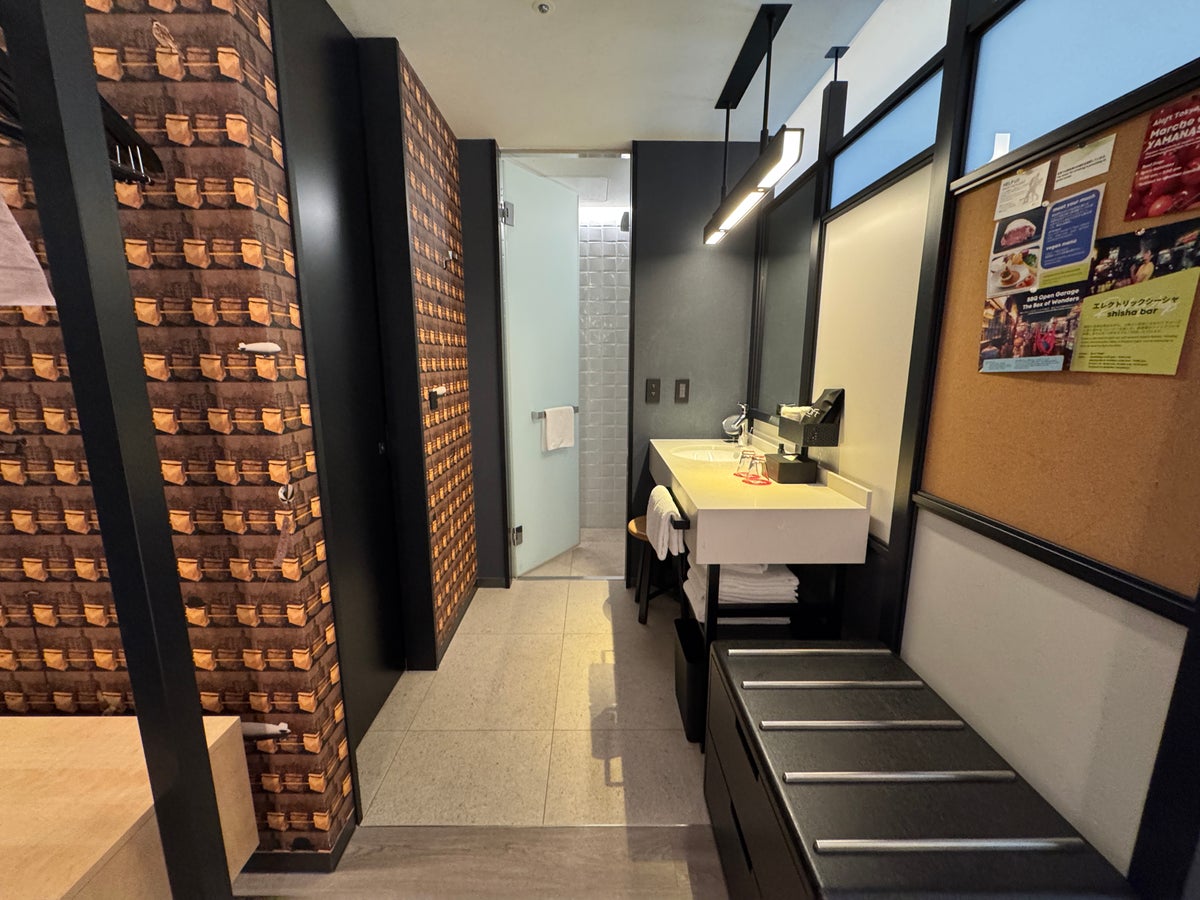 Aloft Tokyo Ginza Bathroom Twin Room