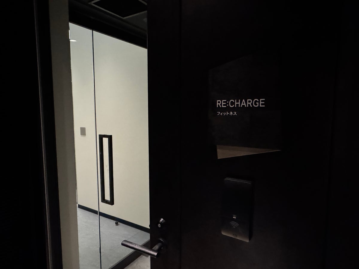 Aloft Tokyo Ginza fitness center re charge
