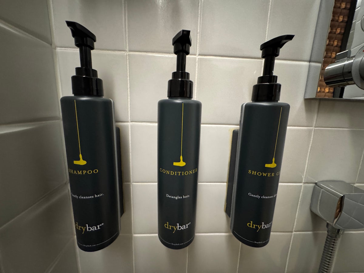 Aloft Tokyo Ginza shower toiletries