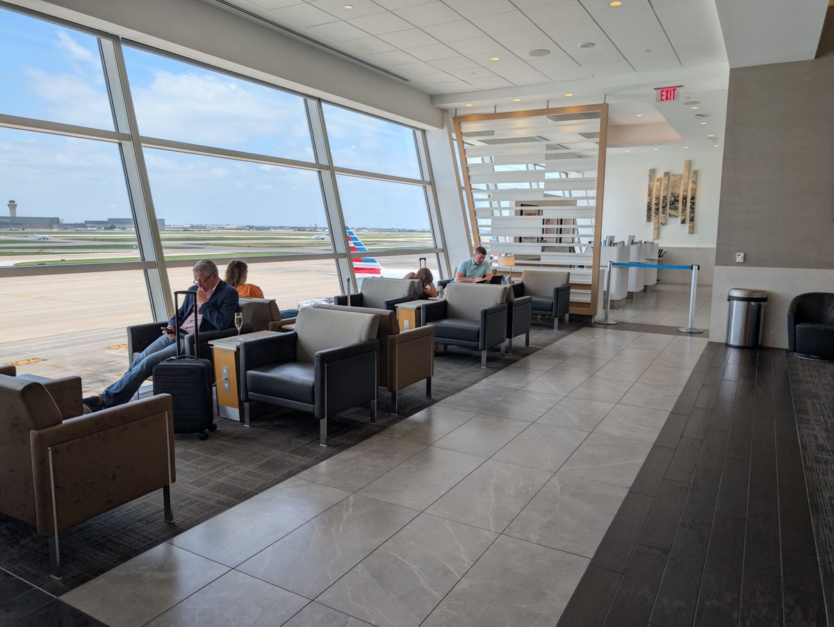 American Airlines Flagship Lounge DFW far window seating