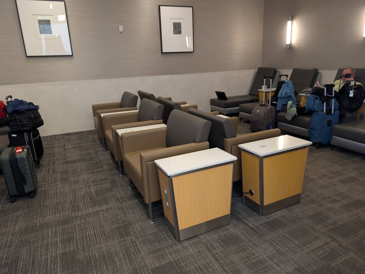 American Airlines Flagship Lounge DFW quiet seating chairs