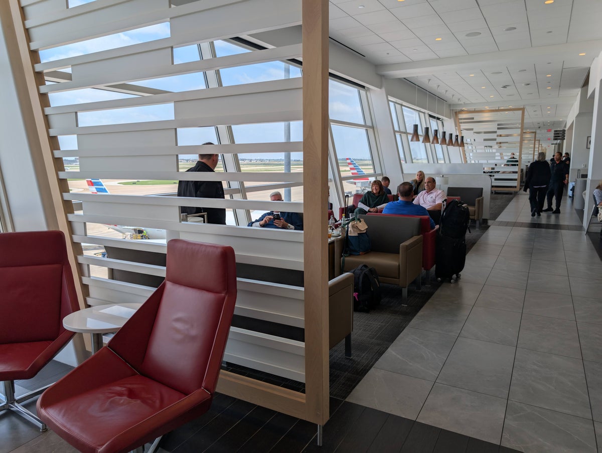 American Airlines Flagship Lounge DFW window seating