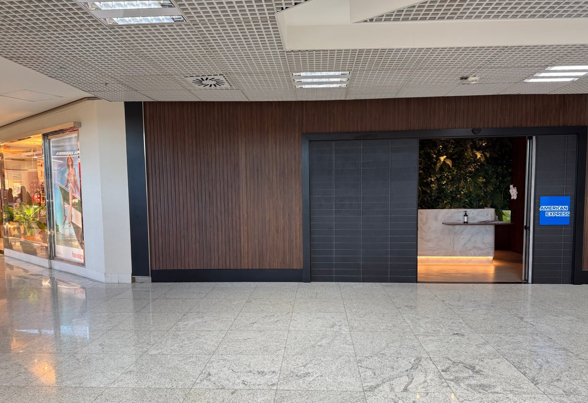 Amex Centurion Lounge Sao Paulo facade