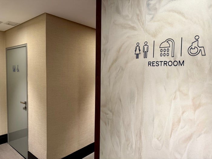 Amex Centurion Lounge Sao Paulo restroom and shower Amex Centurion Lounge Sao Paulo restroom and shower