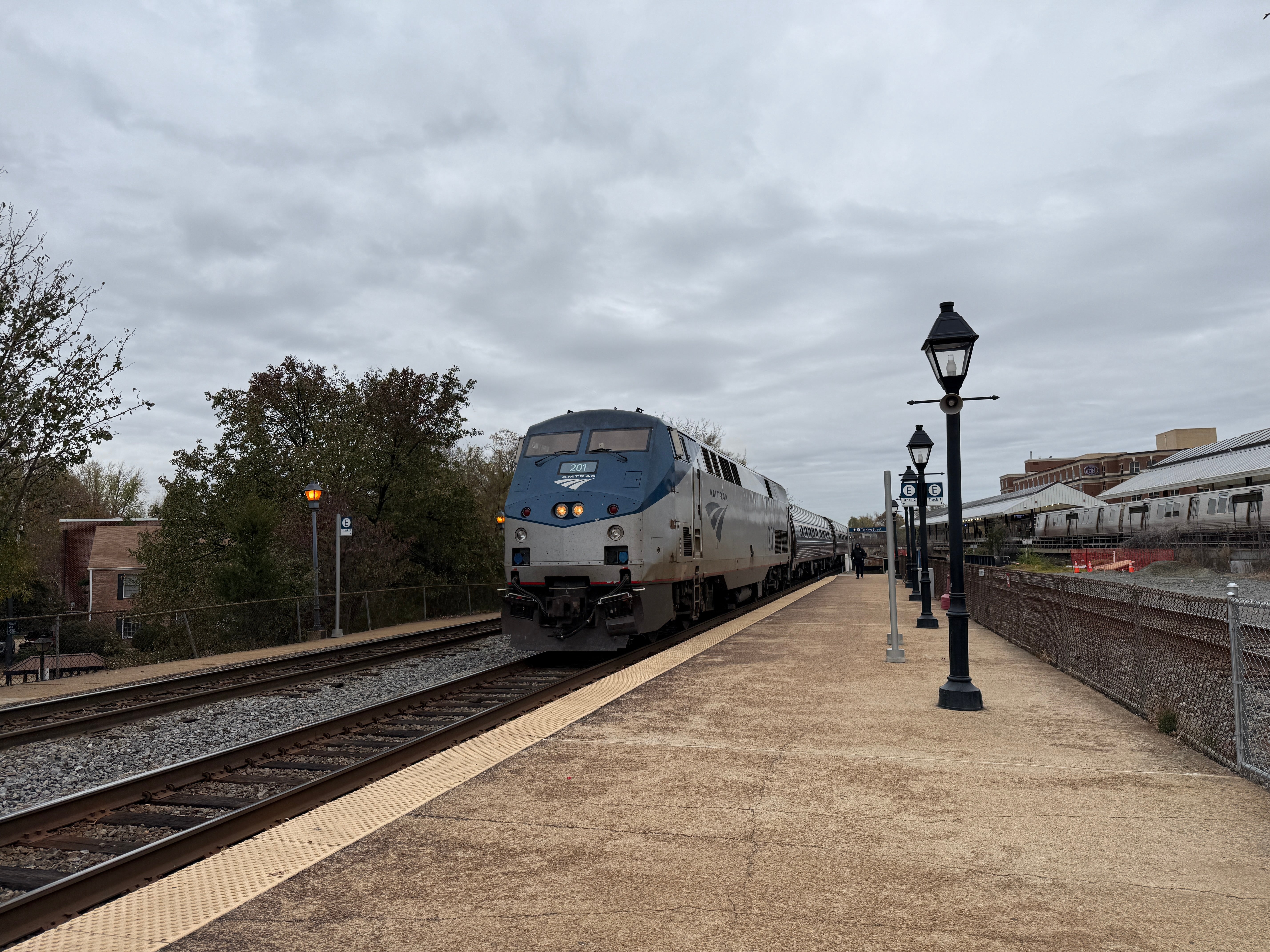 Getting Between D.C. and New York: Plane, Train, or Automobile