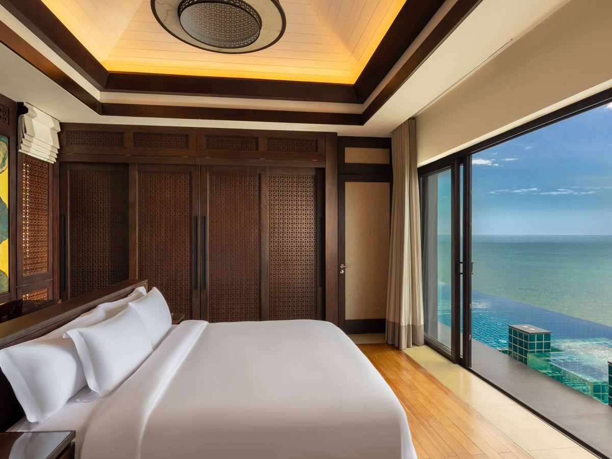 Banyan Tree Lang Co Vietnam