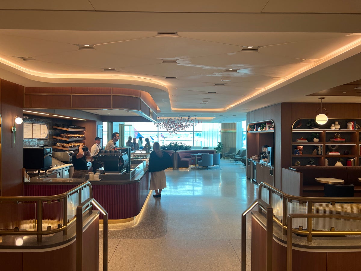 Capital One Lounge entrance JFK