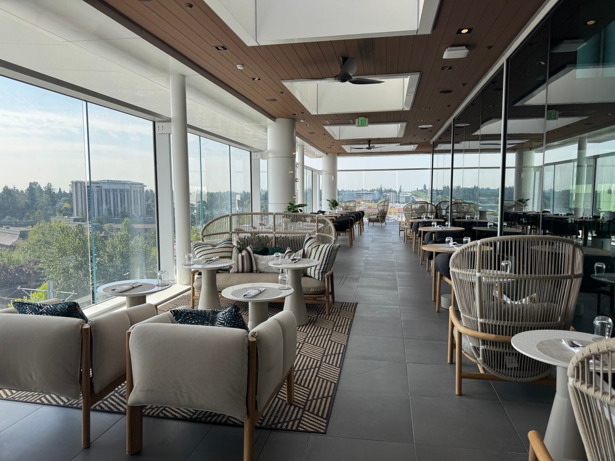 Delta One Lounge SEA Outdoor Deck
