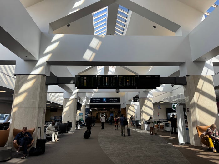 San Francisco International Airport [SFO]: Ultimate Terminal Guide