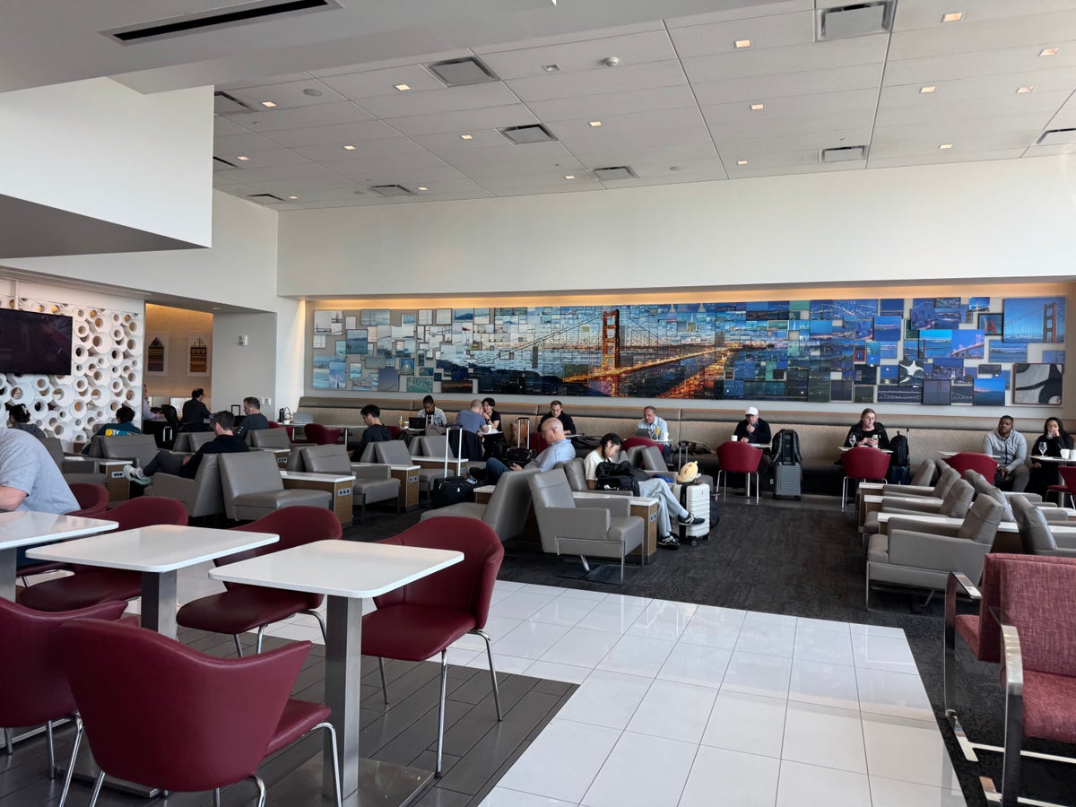 Delta Sky Club SFO Golden Gate Mural