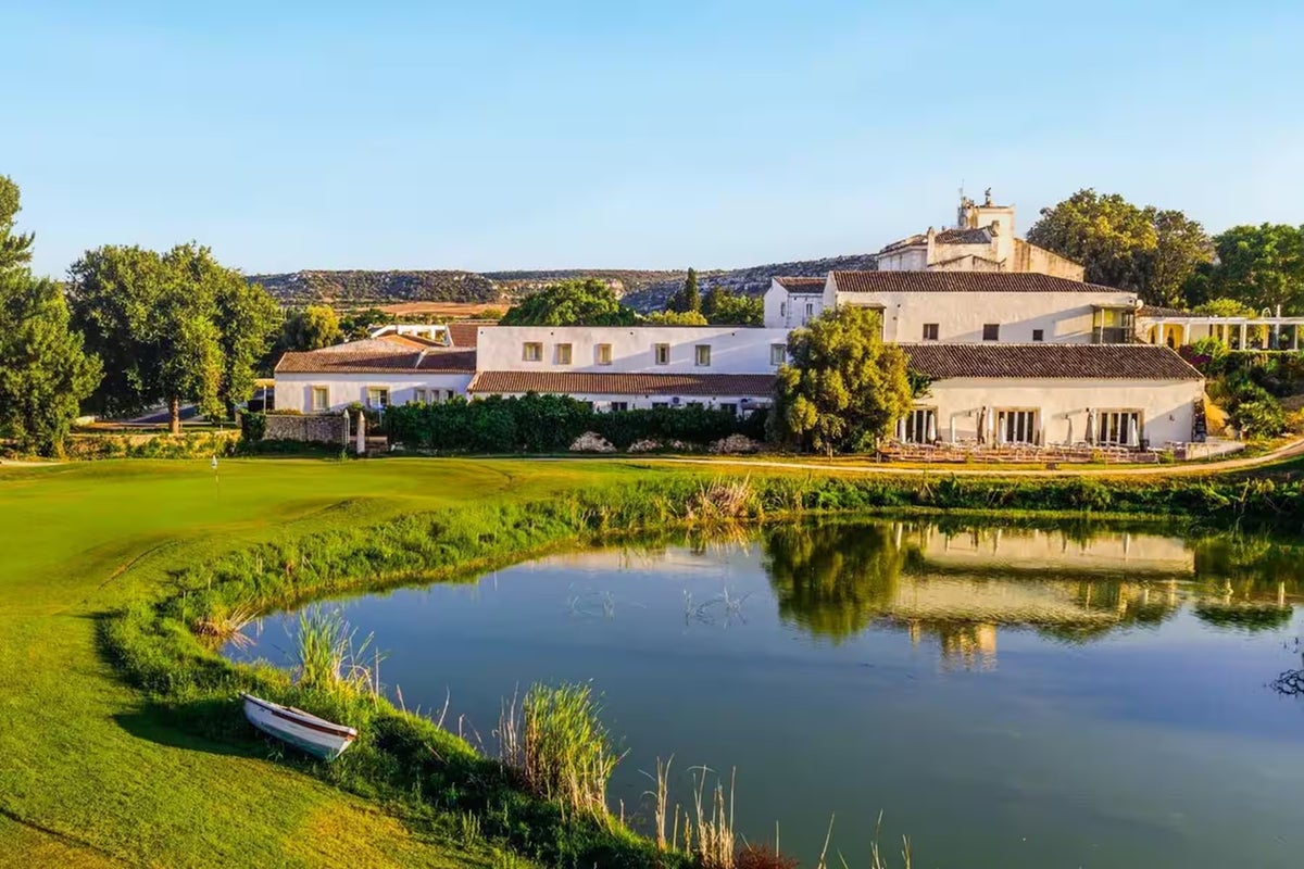 Dolce by Wyndham Italy exterior