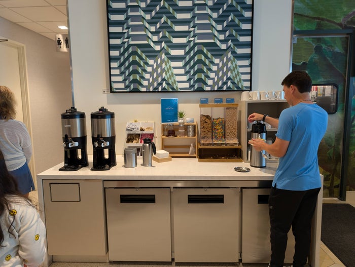 Escape Lounge FLL food and beverages coffee and drinks
