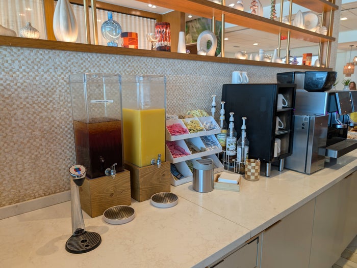 Escape Lounge FLL food and beverages coffee and tea