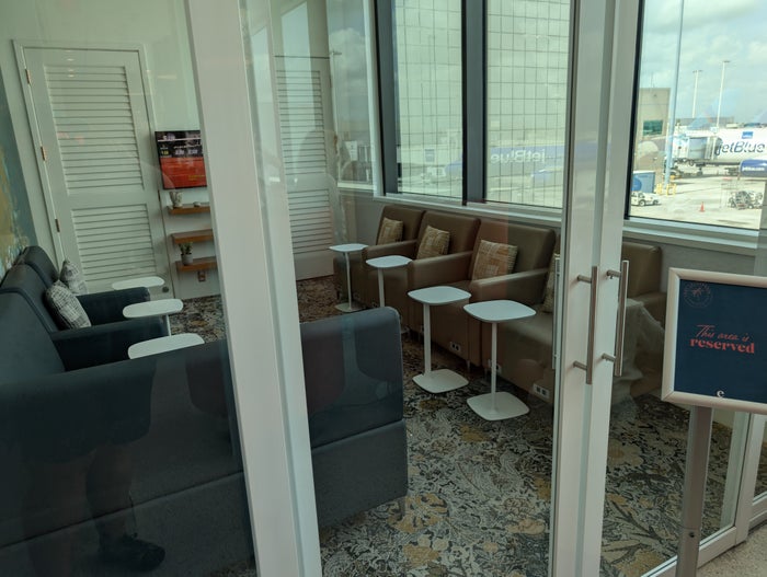 Escape Lounge FLL reserved room