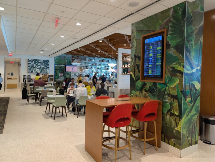 Escape Lounge FLL seating entrance Escape Lounge FLL seating entrance