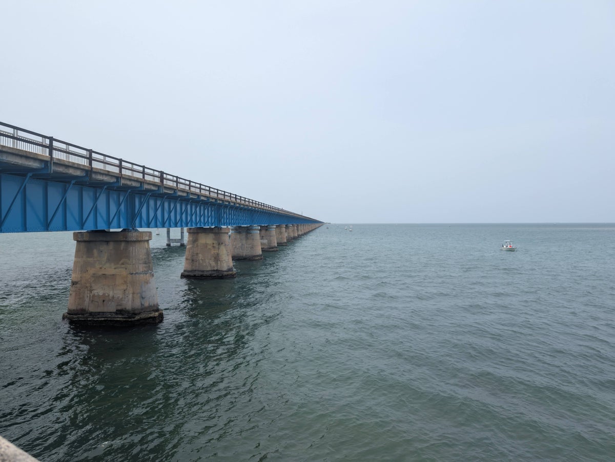 Florida Overseas Highway road trip Seven Mile Bridge long view