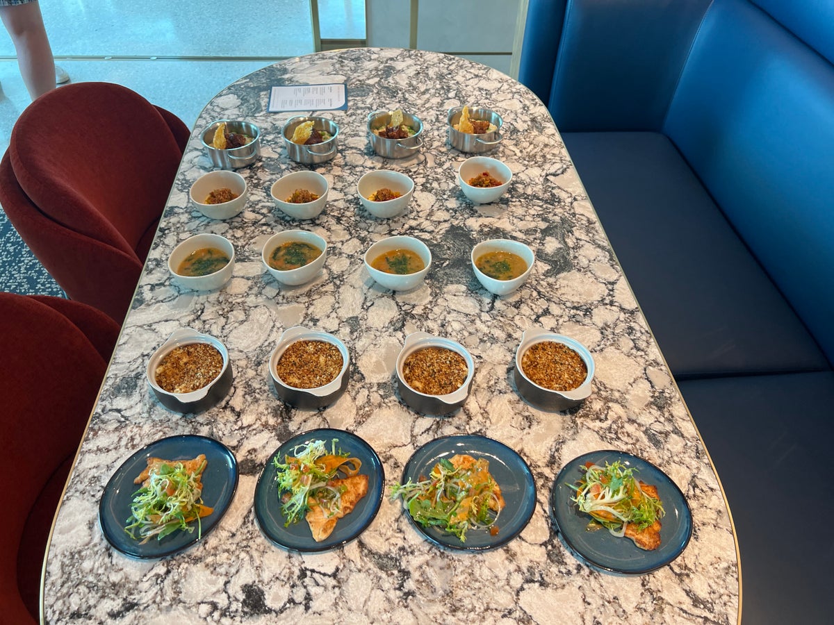 Food options for order Capital One lounge JFK