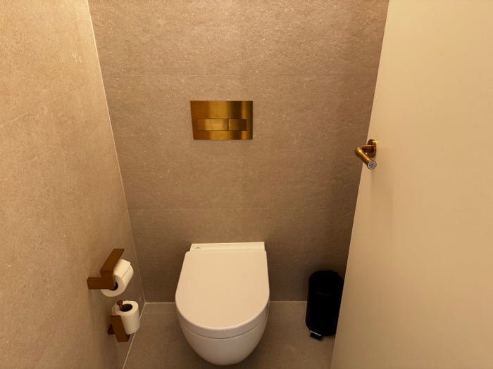 Grand Hotel Centenari Valencia Marriott Autograph Collection bathroom toilet door Grand Hotel Centenari Valencia Marriott Autograph Collection bathroom toilet door