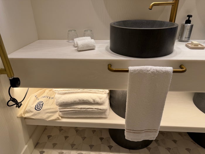 Grand Hotel Centenari Valencia Marriott Autograph Collection bathroom towels Grand Hotel Centenari Valencia Marriott Autograph Collection bathroom towels